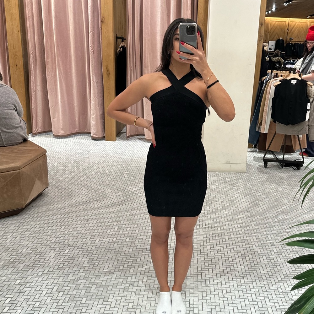 Black criss cross aritzia dress XS